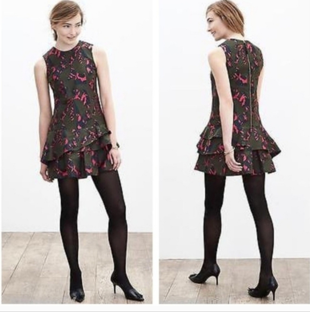 Banana Republic Jigsaw Jacquard Drop Waist Ruffle Dress Womens Size 8 Cocktail